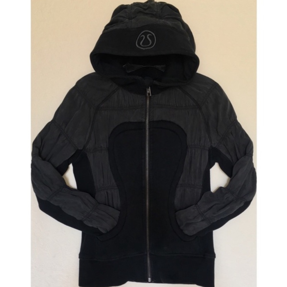 Lululemon gently used Scuba Zip up heavy weight sweatshirt